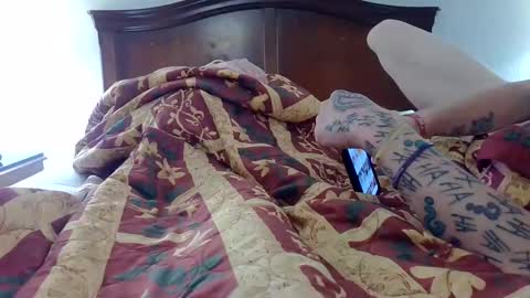 Snapshot of daddystrokin9124 chatting on June 3, 2026, 8:39 am daddystrokin9124 online show from June 3, 2026, 8:39 am