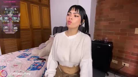 Sophie online show from November 29, 2025, 8:34 pm