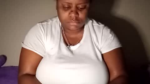 Snapshot of dadeesqtpieluvsu chatting on January 19, 2026, 5:44 am DadeesQTPie online show from January 19, 2026, 5:44 am