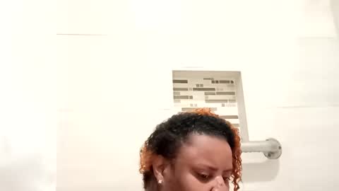 Snapshot of dadeesqtpieluvsu chatting on February 28, 2026, 11:28 pm DadeesQTPie online show from February 28, 2026, 11:28 pm