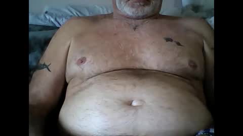 Snapshot of dadhmalone chatting on December 3, 2025, 5:33 pm dadhmalone online show from December 3, 2025, 5:33 pm