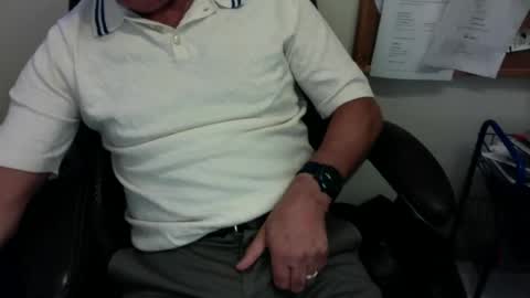 Snapshot of dadooronron69 chatting on July 21, 2026, 5:26 pm dadooronron69 online show from July 21, 2026, 5:26 pm
