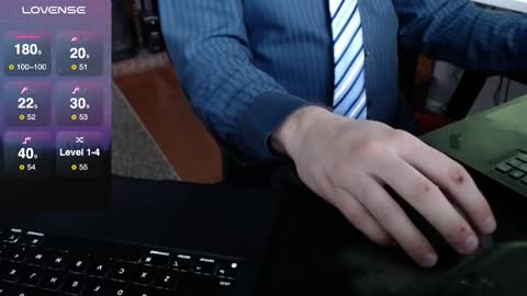 Snapshot of dadssecret69 chatting on March 23, 2026, 4:22 pm DadsSecret online show from March 23, 2026, 4:22 pm