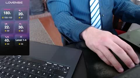 Snapshot of dadssecret69 chatting on April 23, 2026, 4:53 pm DadsSecret online show from April 23, 2026, 4:53 pm