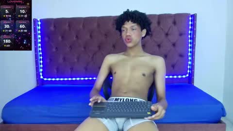 Snapshot of dady_show69 chatting on January 30, 2025, 1:53 pm ALLAN online show from January 30, 2025, 1:53 pm