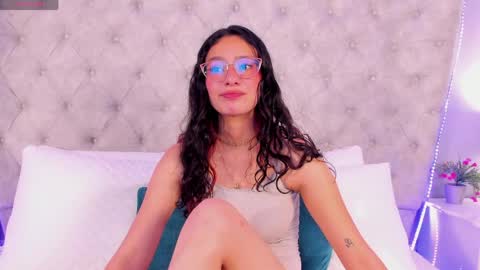 dafne_bss online show from May 6, 2026, 5:57 am