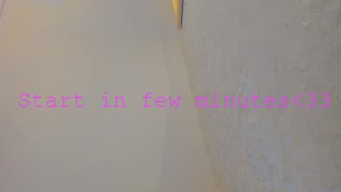 dafne_hillss online show from January 12, 2026, 11:37 am