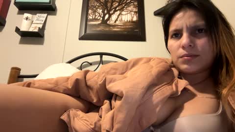 Snapshot of dafnecloutier chatting on January 31, 2025, 9:48 am Dafne 27 Cory-24 online show from January 31, 2025, 9:48 am