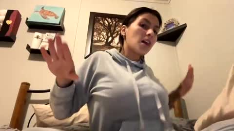 Snapshot of dafnecloutier chatting on February 2, 2025, 1:45 am Dafne 27 Cory-24 online show from February 2, 2025, 1:45 am