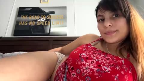 Snapshot of dafnecloutier chatting on February 25, 2025, 8:09 pm Dafne 27 Cory-24 online show from February 25, 2025, 8:09 pm
