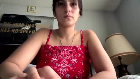 Snapshot of dafnecloutier chatting on March 5, 2025, 9:37 pm Dafne 27 Cory-24 online show from March 5, 2025, 9:37 pm