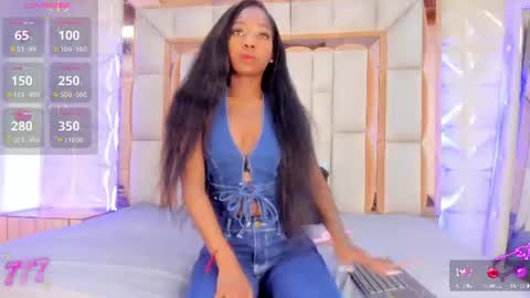 Dafnee online show from June 20, 2026, 12:41 pm