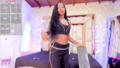Dafnee online show from June 22, 2026, 12:46 pm
