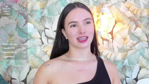 Snapshot of dafnevega chatting on February 19, 2025, 10:53 pm Dafne online show from February 19, 2025, 10:53 pm