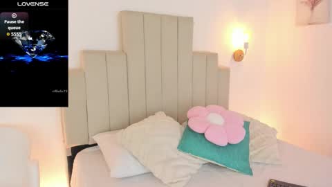 Snapshot of dafnevega chatting on October 28, 2025, 1:03 pm Dafne online show from October 28, 2025, 1:03 pm