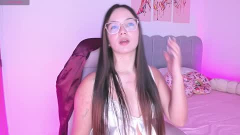 Snapshot of dafnevega chatting on November 20, 2025, 4:40 pm Dafne online show from November 20, 2025, 4:40 pm