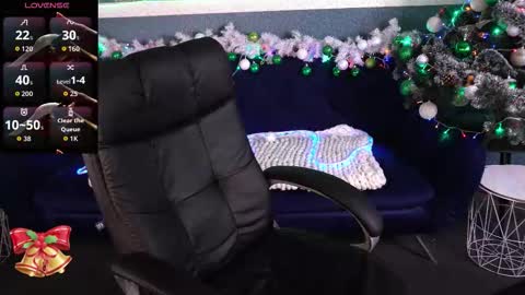 Dafni Mon online show from December 15, 2025, 6:39 am