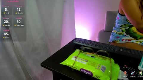 Snapshot of dahian_carter chatting on May 19, 2026, 9:15 am Dahian online show from May 19, 2026, 9:15 am