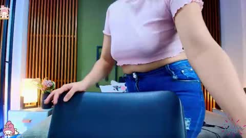 Snapshot of dahiana_spark chatting on February 20, 2025, 8:03 pm Dahiana online show from February 20, 2025, 8:03 pm