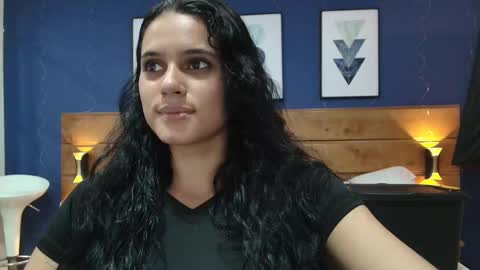 Snapshot of dahiana_spark chatting on March 3, 2025, 7:49 pm Dahiana online show from March 3, 2025, 7:49 pm