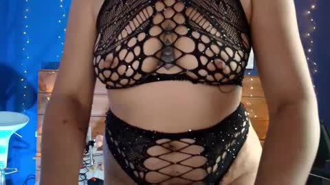 Snapshot of dahiana_spark chatting on March 3, 2025, 10:52 pm Dahiana online show from March 3, 2025, 10:52 pm