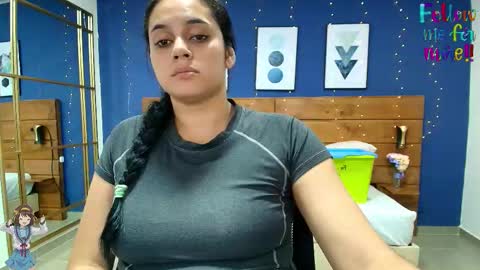 Snapshot of dahiana_spark chatting on October 10, 2025, 8:19 pm Dahiana online show from October 10, 2025, 8:19 pm