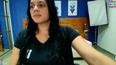 Snapshot of dahiana_spark chatting on October 20, 2025, 8:20 pm Dahiana online show from October 20, 2025, 8:20 pm