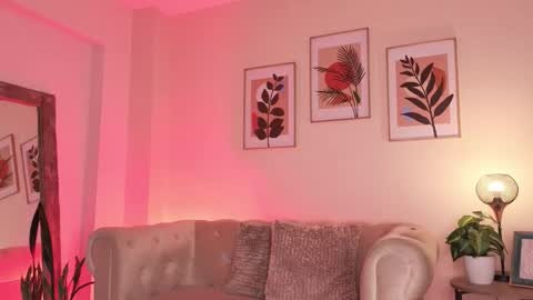 Dahiann Walcott online show from February 23, 2026, 3:09 pm