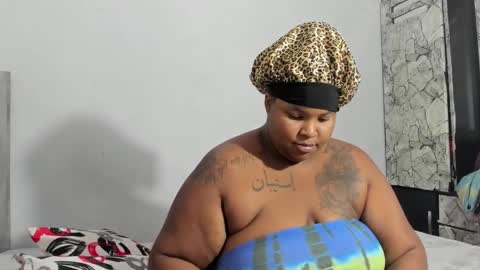 Snapshot of dahianajoss chatting on January 1, 2025, 3:13 am Ebony Sex Dahian online show from January 1, 2025, 3:13 am