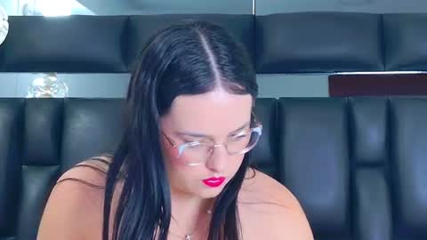 Dahiana online show from June 12, 2026, 12:04 pm