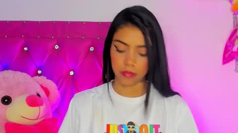 Snapshot of dahiangomezz chatting on January 21, 2025, 8:52 am online show from January 21, 2025, 8:52 am