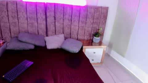 dahlia_rossee online show from June 29, 2026, 8:09 pm