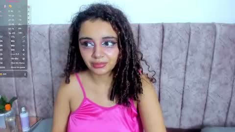 dahlia_rossee online show from July 23, 2026, 8:07 pm