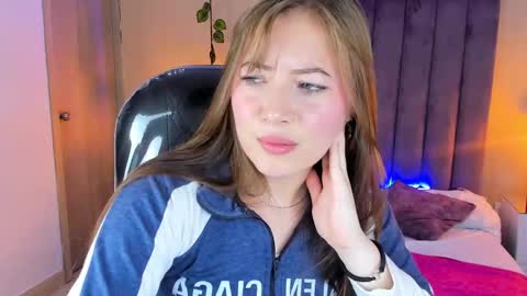 Dahlia online show from December 21, 2025, 6:09 am