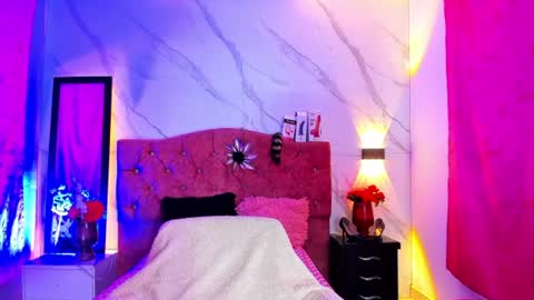Snapshot of dahlyagoddess chatting on June 13, 2026, 10:18 pm diosa dhaly online show from June 13, 2026, 10:18 pm