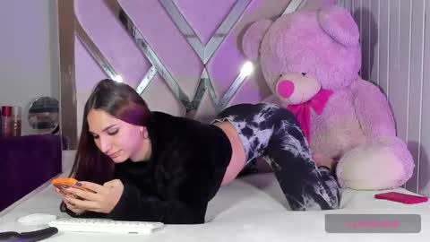 daicell juliana online show from March 11, 2026, 4:18 am