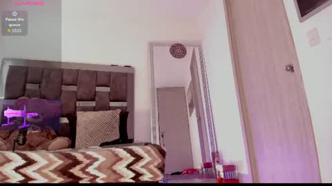 Snapshot of daila_jonnes chatting on June 25, 2026, 8:24 pm D A I L A online show from June 25, 2026, 8:24 pm