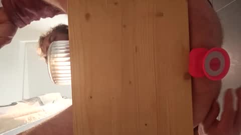 Snapshot of daims96 chatting on December 16, 2025, 9:25 am daims96 online show from December 16, 2025, 9:25 am