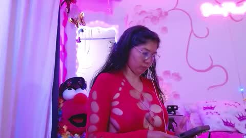 DAINA online show from February 9, 2026, 3:54 am