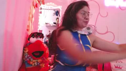 Snapshot of daina_flower chatting on June 18, 2026, 6:02 am DAINA online show from June 18, 2026, 6:02 am