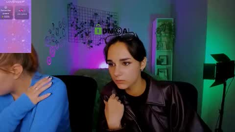 Snapshot of daisy_candy chatting on October 1, 2025, 7:20 pm Little Di online show from October 1, 2025, 7:20 pm