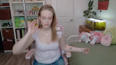 Daisy online show from April 18, 2026, 8:42 pm