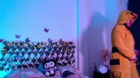 Snapshot of daisy_girll chatting on September 20, 2025, 12:50 pm daisy_girll online show from September 20, 2025, 12:50 pm