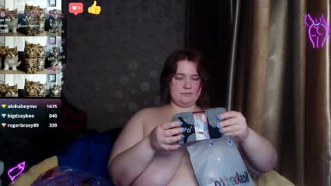 Snapshot of daisy_low chatting on January 17, 2025, 6:44 pm Alexandra online show from January 17, 2025, 6:44 pm