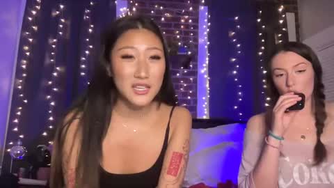 Daisy Kim online show from February 17, 2025, 4:20 am