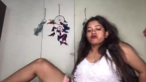 daisyorcrazy online show from April 8, 2026, 3:23 pm