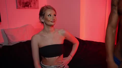 Snapshot of daisyy888 chatting on September 9, 2025, 4:12 am daisy online show from September 9, 2025, 4:12 am