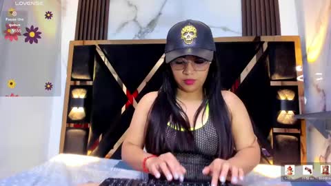 Dajacat online show from April 25, 2026, 6:49 pm