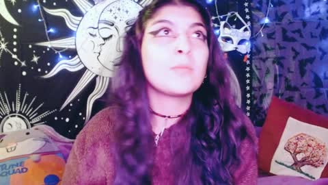 Snapshot of dak_7 chatting on December 22, 2024, 8:49 am -- -- help me reach 100 hands up online show from December 22, 2024, 8:49 am