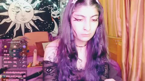 Snapshot of dak_7 chatting on January 7, 2025, 3:24 am -- -- help me reach 100 hands up online show from January 7, 2025, 3:24 am